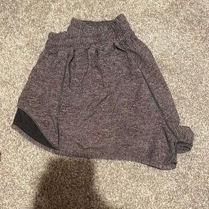 Lululemon hotty hots